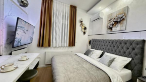 Bellamy-modern studio apartment near city center